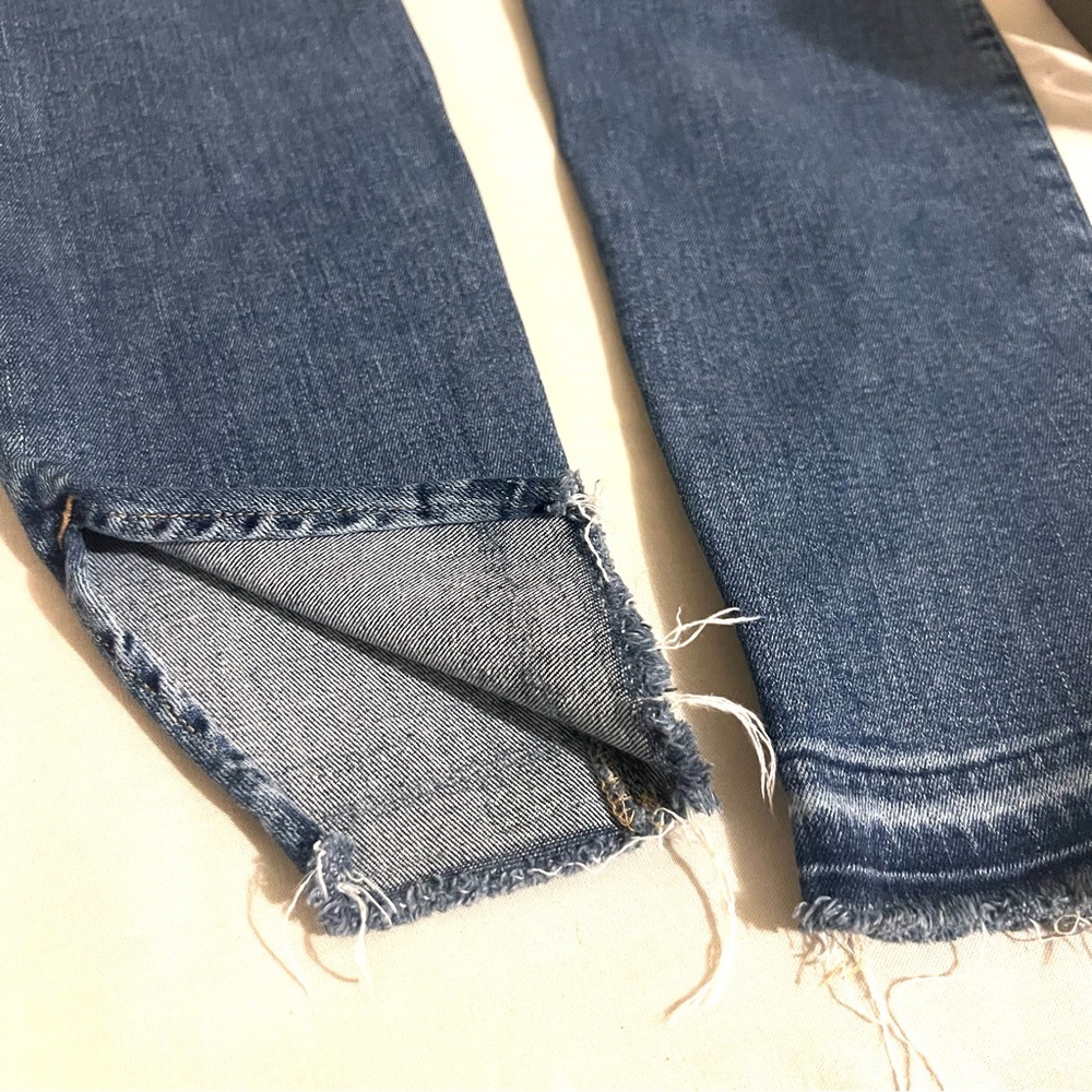Frame Le High Skinny Jeans - Picture 7 of 11